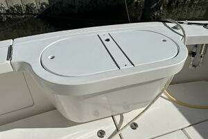 2013 Hunt Yachts Harrier 36 thumbnail 6