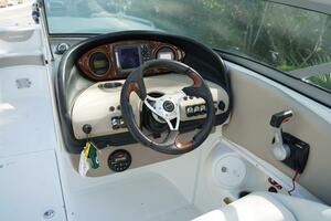 26ft SouthWind Yacht For Sale