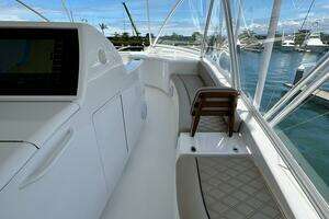 2025 Viking 82 Convertible thumbnail 53