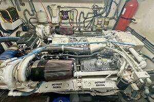 1994 Hatteras Cockpit Motoryacht thumbnail 10