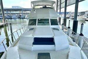 1994 Hatteras Cockpit Motoryacht thumbnail 16