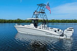 2022 Twin Vee 280 GFX-Profile Stern 3/4 Port