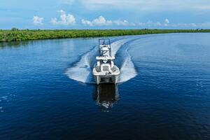 2022 Twin Vee 280 GFX-Profile Bow