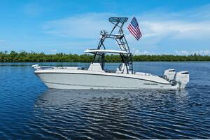 2022 Twin Vee 280 GFX-Profile Port