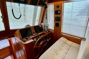 50FT (15.39M) GRAND BANKS