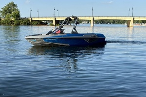 23ft Axis Yacht For Sale