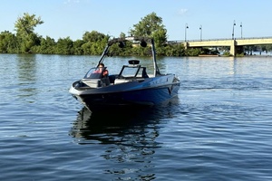 23ft Axis Yacht For Sale