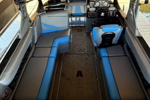 23ft Axis Yacht For Sale