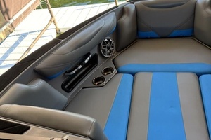23ft Axis Yacht For Sale