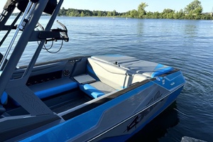 23ft Axis Yacht For Sale