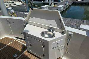 2010 American Tug 49 Limited thumbnail 13