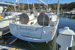 2021 Jeanneau Sun Odyssey 349 thumbnail 4