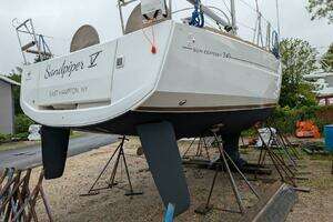 2021 Jeanneau Sun Odyssey 349 thumbnail 3