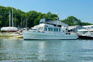 1998 Grand Banks 49 Classic thumbnail 2
