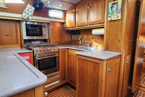 Dawdle 44ft Fantasi Yacht For Sale