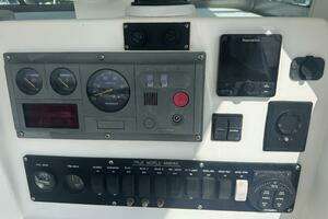 2003 True World Marine TE 288 thumbnail 7