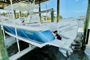 2023 Intrepid 327-I Valor- Lift Kept