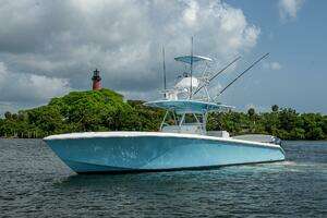 IT'S TIME 2015 Bahama CC Yacht For Sale in Jupiter FL
