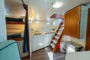 1970 Trumpy Houseboat thumbnail 21