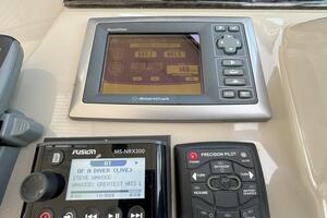 Vessel Status Display, Stereo Contrtols, Skyhook Control