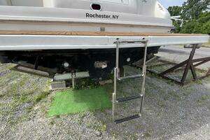 1999 Sea Ray 400 Sundancer thumbnail 12