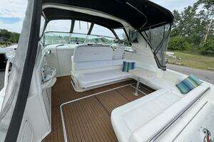 1999 Sea Ray 400 Sundancer thumbnail 23