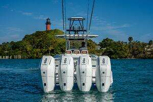 2013 Bahama CC w/Quad V10s thumbnail 4