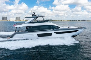 EFFORTLESS 68ft Azimut Yacht For Sale