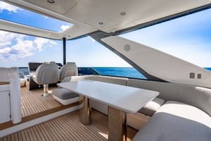 2023 Azimut Fly 68 thumbnail 29