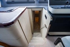 2023 Azimut Fly 68 thumbnail 12