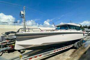  2024 Axopar 37 XC CROSS CABIN Yacht For Sale in West Palm Beach FL