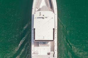 42FT (12.8M) HCB Worth Avenue Yachts