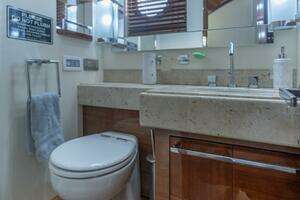2008 Azimut 75 thumbnail 95