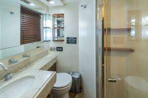 2008 Azimut 75 thumbnail 103