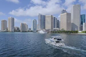 Thinks It s His Too 75ft Azimut Yacht For Sale