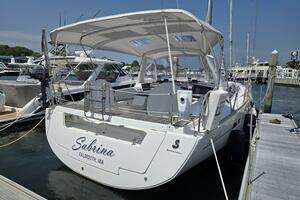 SABRINA 41ft Beneteau Yacht For Sale