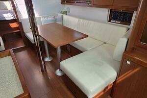 SABRINA 41ft Beneteau Yacht For Sale