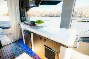 2023 Galeon 425 HTS thumbnail 23