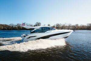 2023 Galeon 425 HTS thumbnail 10