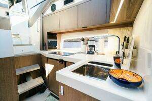 2023 Galeon 425 HTS thumbnail 20