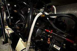 2004 Carver 360 Sport Sedan thumbnail 53