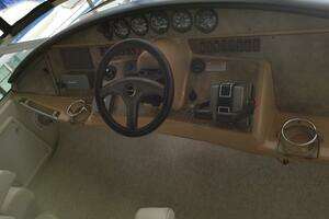 2004 Carver 360 Sport Sedan thumbnail 9