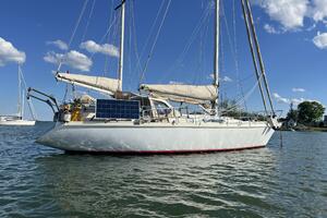 Reve de Lune 39ft Amel Yacht For Sale