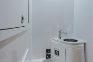 47ft Front Runner Yacht For Sale