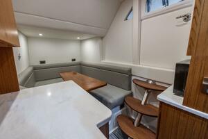 47ft Front Runner Yacht For Sale