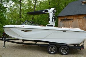 23ft Nautique Yacht For Sale