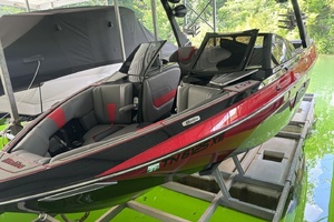 23ft Malibu Yacht For Sale