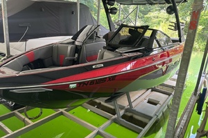 23ft Malibu Yacht For Sale