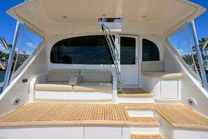 2021 Viking 72 Convertible thumbnail 36