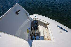 2021 Pursuit S 378 Sport thumbnail 16